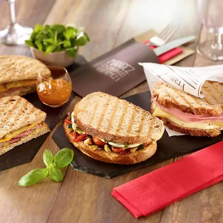 Ibis Centre Gare 3*